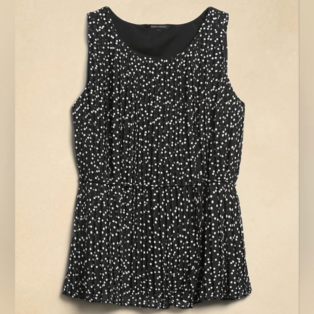 Banana Republic Black Dot Pleated Top NWOT